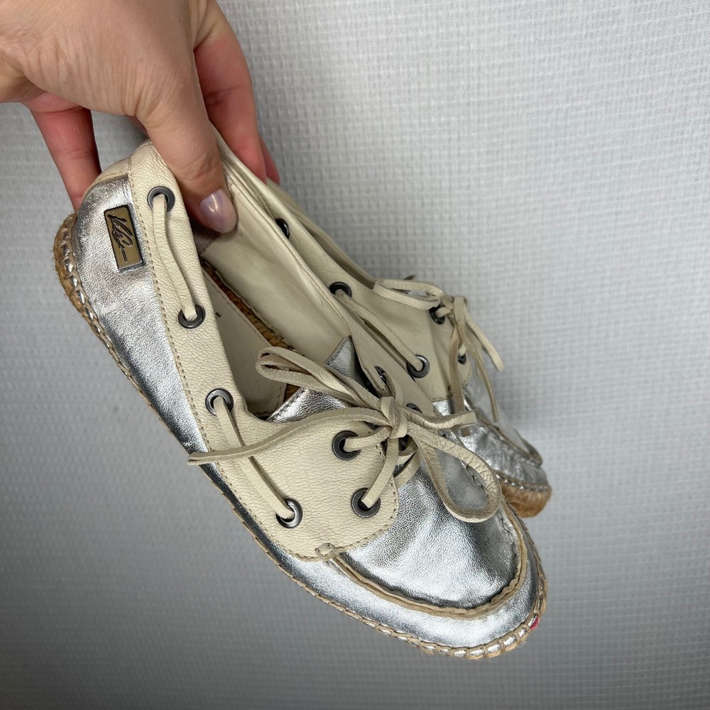 Vince Camuto Women Silver Cream Leather Espadrille Boat Shoes Size 6